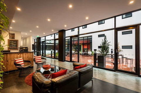 Essence Hotel Carlton - Australia Accommodation 2