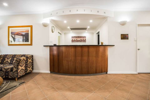 Karratha Central Apartments - Australia Accommodation 1