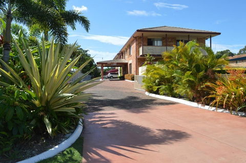 Kennedy Drive Motel - Australia Accommodation 0