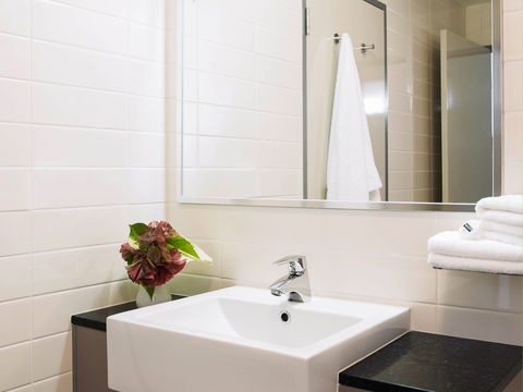 Novotel Darwin Airport Hotel - Australia Accommodation 1