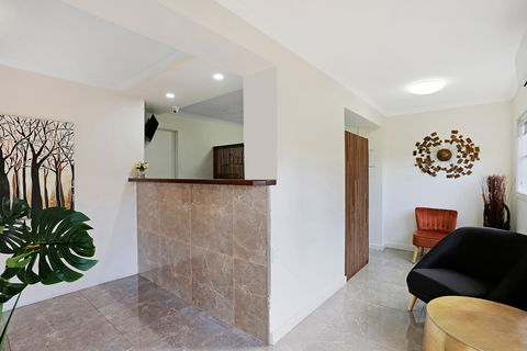 Tudor Motor Inn - Australia Accommodation 2