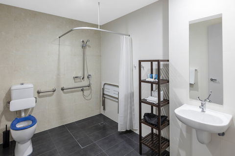 Meriton Serviced Apartments North Sydney - Australia Accommodation 0
