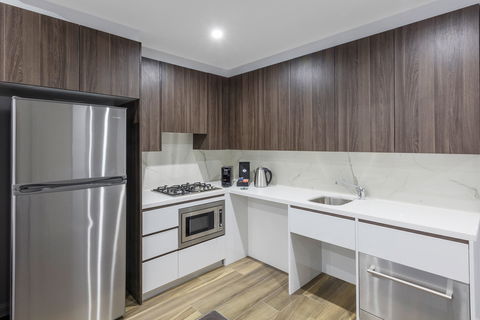 Meriton Serviced Apartments North Sydney - Australia Accommodation 2