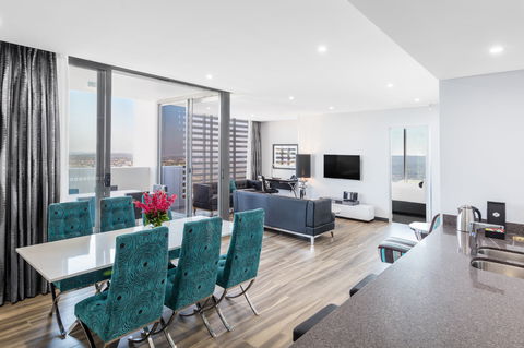Meriton Suites Chatswood - Australia Accommodation 1