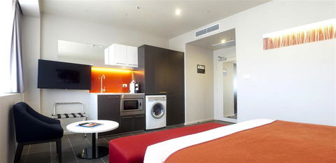 Abode Woden - Australia Accommodation 2