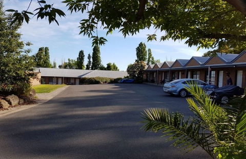 Swaggers Motor Inn - Australia Accommodation 2