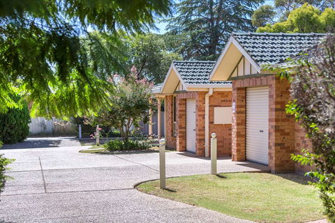 Best Western Ambassador Inn - Australia Accommodation 1