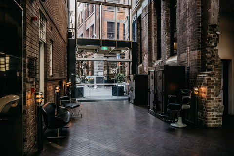 The Old Clare Hotel - Australia Accommodation 1