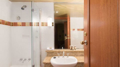 Country Club Tasmania - Australia Accommodation 3
