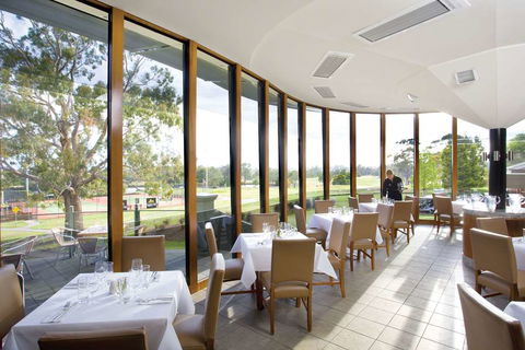 Country Club Tasmania - Australia Accommodation 8