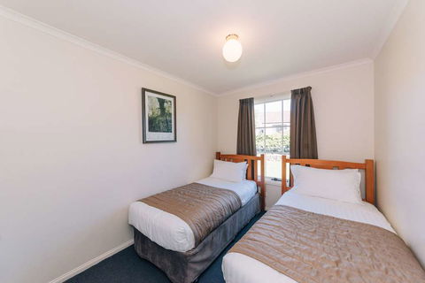 Country Club Villas - Australia Accommodation 9