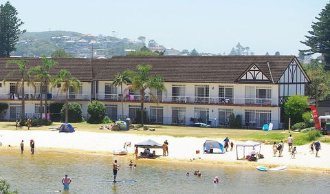 The Clan Lakeside Lodge - Australia Accommodation 0
