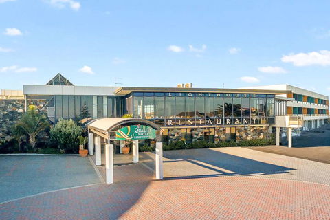 Quality Hotel Lighthouse - Australia Accommodation 0
