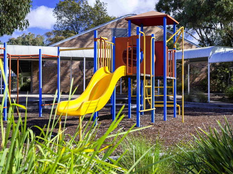 Ibis Styles Eagle Hawk Canberra Resort - Australia Accommodation 2