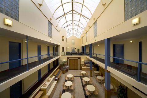 Capital Executive Apt Hotel Canberra - Australia Accommodation 1