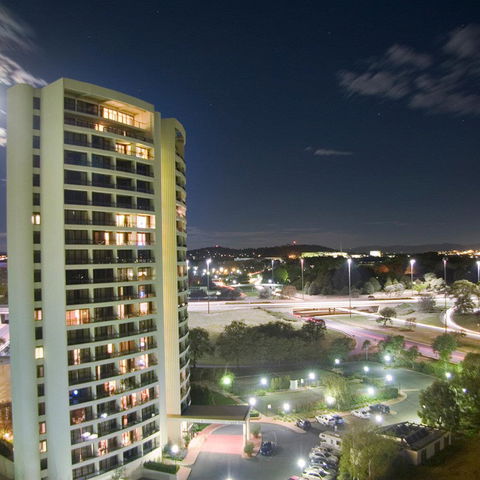 BreakFree Capital Tower - Australia Accommodation 0