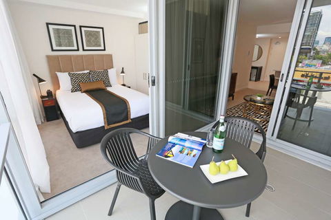Alex Perry Hotel And Apartments - Australia Accommodation 2
