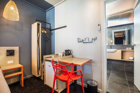 Monash Hotel - Australia Accommodation 2