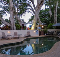 Marlin Waters Beachfront Apts - Australia Accommodation