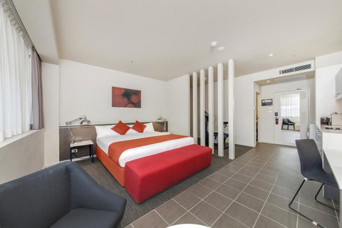 Abode Woden - Australia Accommodation 17