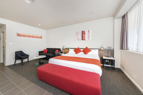 Abode Woden - Australia Accommodation 21