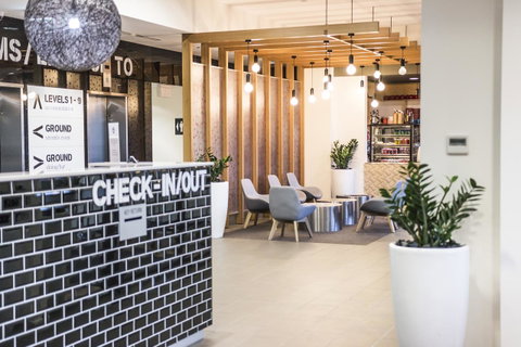 Abode Woden - Australia Accommodation 4