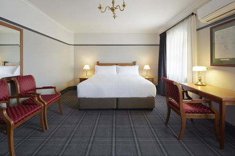 Brassey Hotel - Managed By Doma Hotels - Australia Accommodation 0