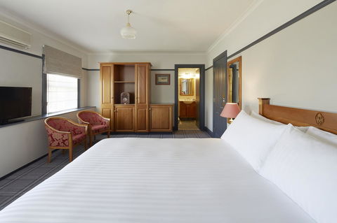 Brassey Hotel - Managed By Doma Hotels - Australia Accommodation 6