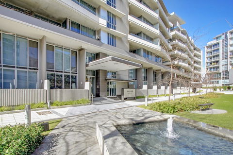 Realm Park 39 Barton ACT - Australia Accommodation 40