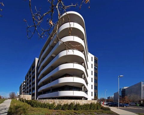 Modern Executive Apt@Barton*1BR*WiFi*Gym*Secure Parking*Canberra - Australia Accommodation 22