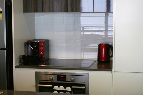Modern Executive Apt@Barton*1BR*WiFi*Gym*Secure Parking*Canberra - Australia Accommodation 4