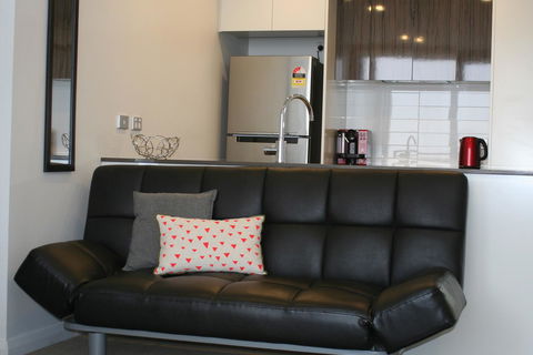 Modern Executive Apt@Barton*1BR*WiFi*Gym*Secure Parking*Canberra - Australia Accommodation 10