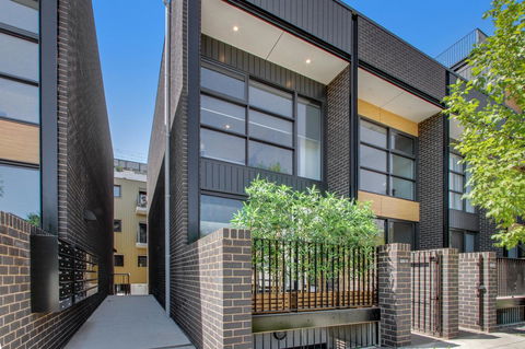 Accommodate Canberra - Parbery - Australia Accommodation 8