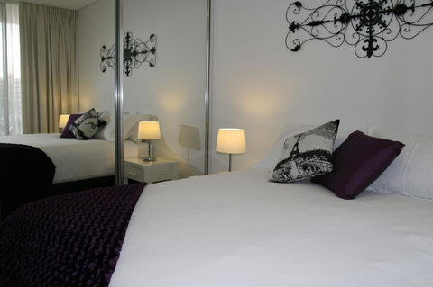 Apartments In Canberra - Australia Accommodation 0