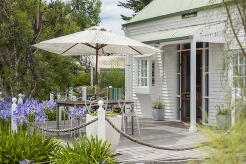 Beach Huts Middleton - Australia Accommodation 14
