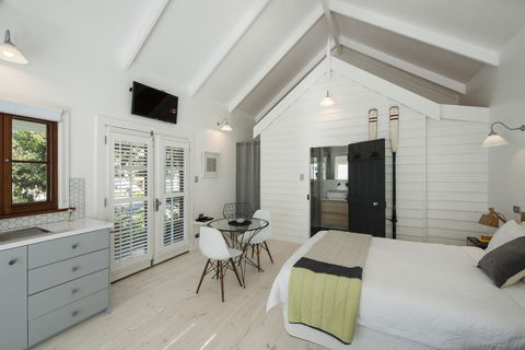 Beach Huts Middleton - Australia Accommodation 18