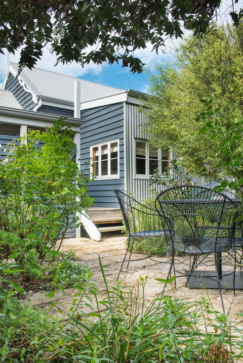 Beach Huts Middleton - Australia Accommodation 42