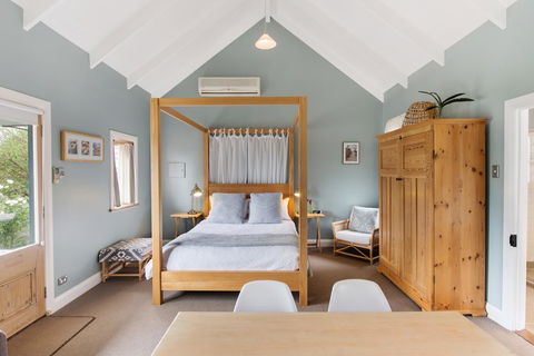 Beach Huts Middleton - Australia Accommodation 44