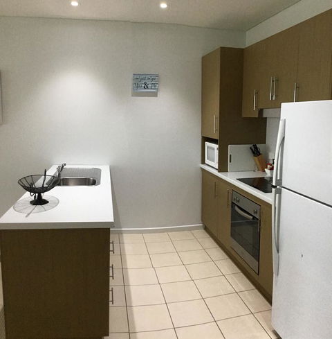 Wallaroo Marina Waterfront Luxe Apartment - Australia Accommodation 9