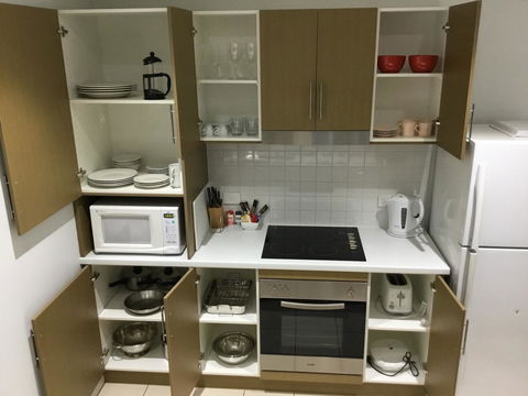 Wallaroo Marina Waterfront Luxe Apartment - Australia Accommodation 11