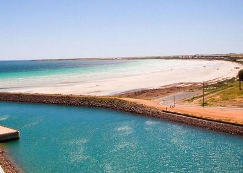 Wallaroo Marina Waterfront Luxe Apartment - Australia Accommodation 23