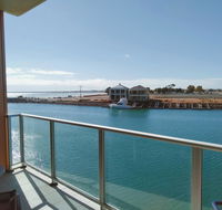 Wallaroo Marina Executive Apartments - Australia Accommodation