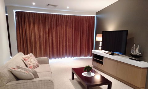 Wallaroo Marina Executive Apartments - Australia Accommodation 6