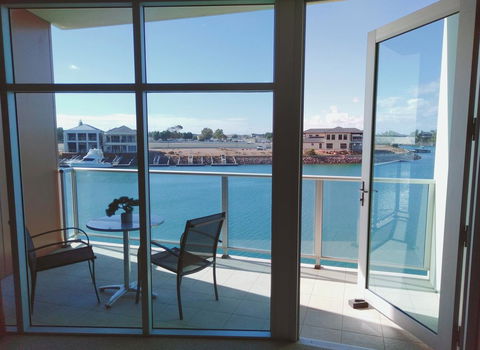 Wallaroo Marina Executive Apartments - Australia Accommodation 1