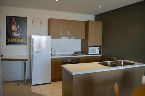 Wallaroo Marina Luxury Apartment - Australia Accommodation 12