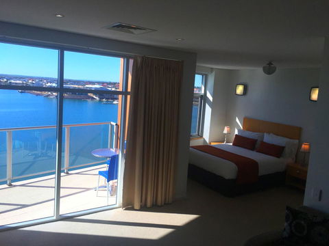 Wallaroo Marina Luxury Apartment - Australia Accommodation 18