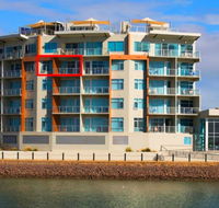 Wallaroo Marina Luxury Apartment - Australia Accommodation