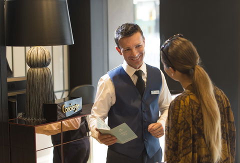 Mayfair Hotel - Australia Accommodation 28