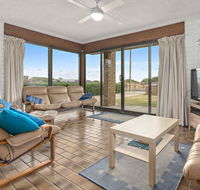 Sun  Surf Aldinga Beach Apartment - Australia Accommodation