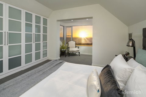 The Beach House @ Grange - Australia Accommodation 5